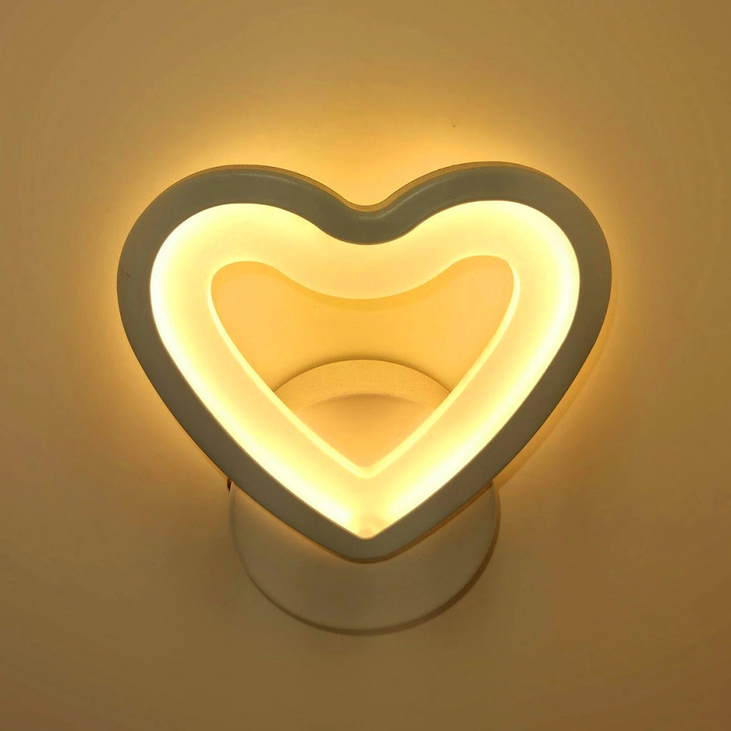 APPLIQUE LAMPADA DA MURO PER INTERNO A PARETE LUCE CALDA 3000K CUORE CON LED 6W
