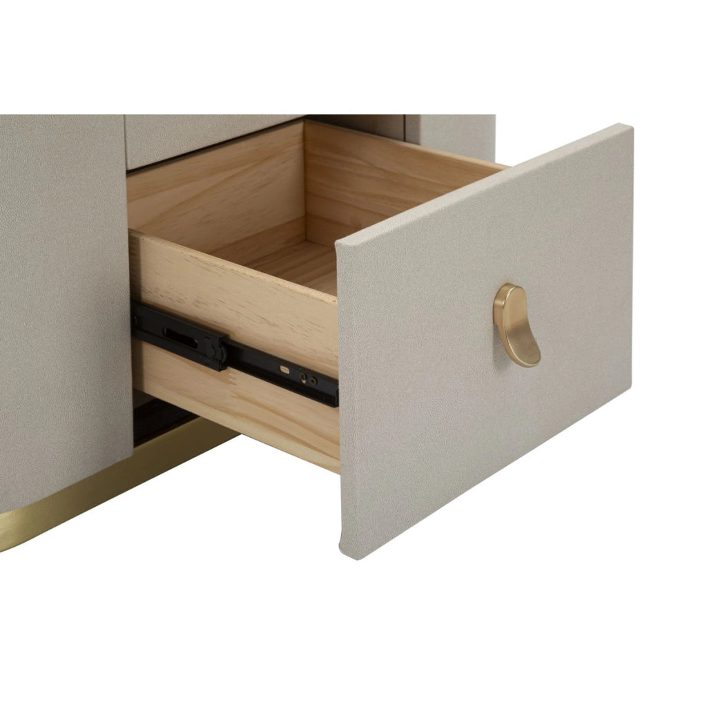 Comodino Beauty in legno crema con cassetti e anta, base dorata