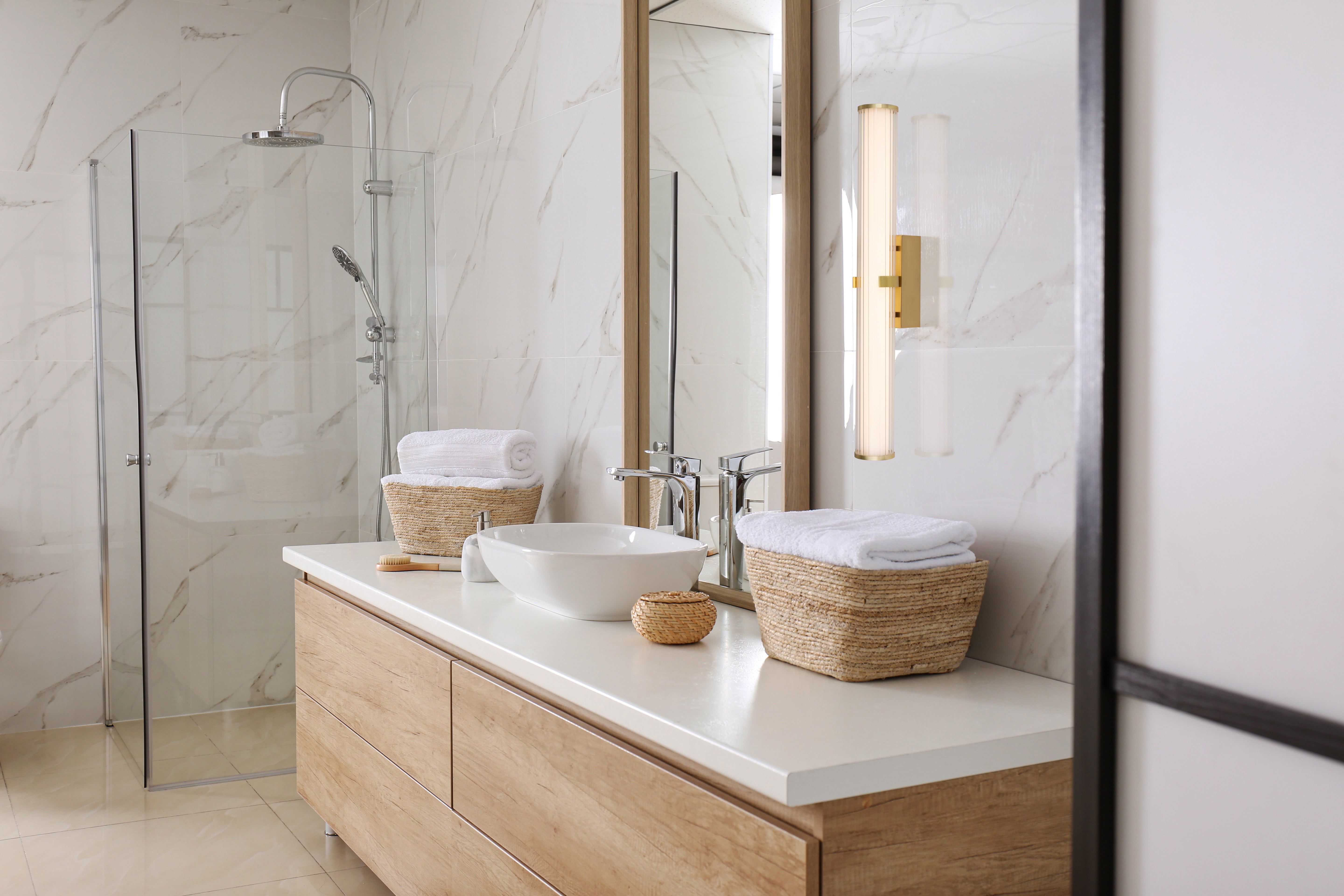 Applique Moderna Morsetto Acciaio Oro Vetro Bianco Led 23W 3000K