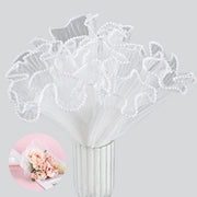 Due pezzi di carta per confezionamento con decorazione a perle e fiori impermeabile ondulato carta per confezionamento a fiori gomitoli di seta per decorazioni per feste articoli per fioristi articoli per compleanni e matrimoni (bianco)