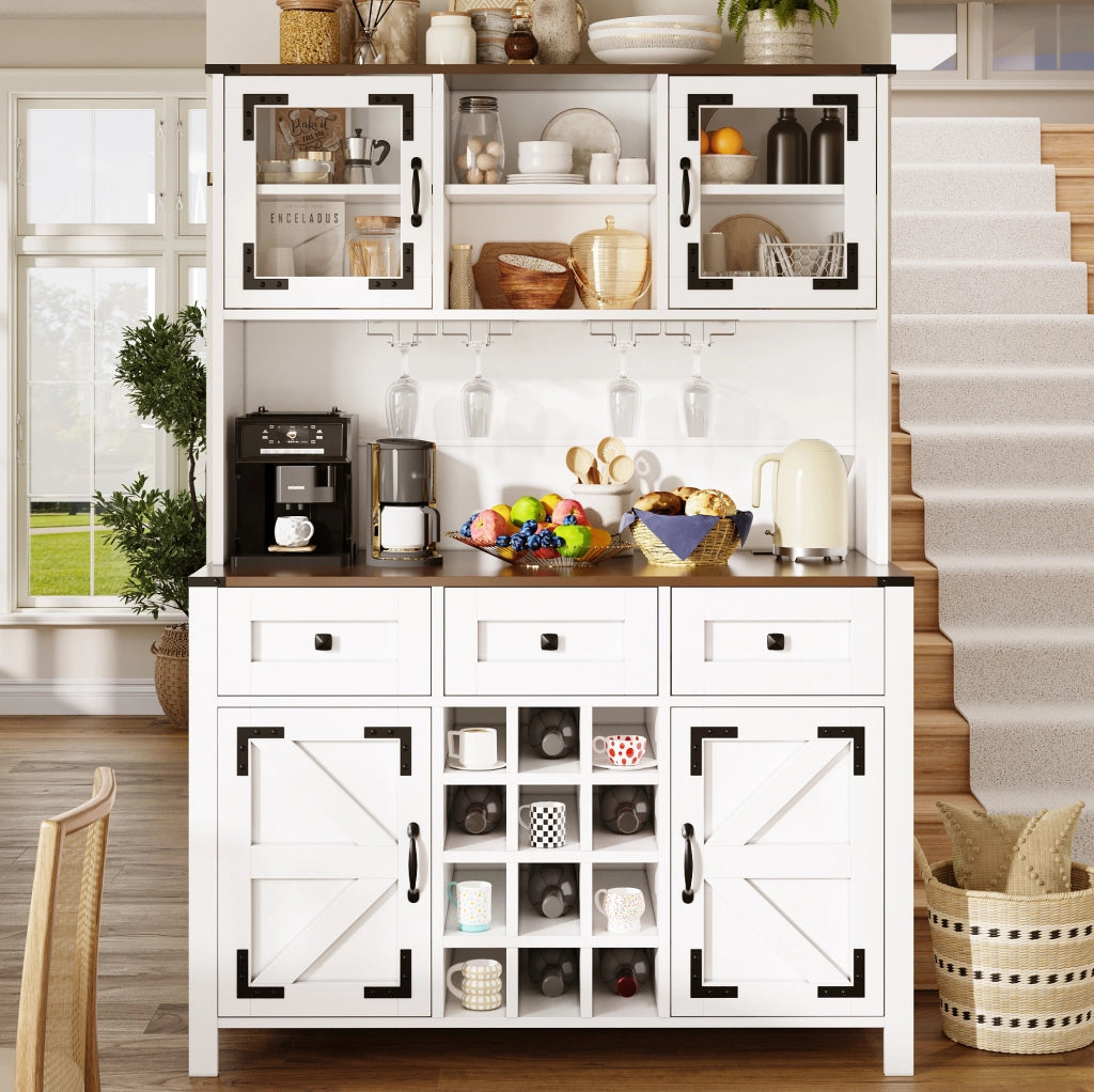 Credenza alta in stile country con LED, prese USB e portabicchieri