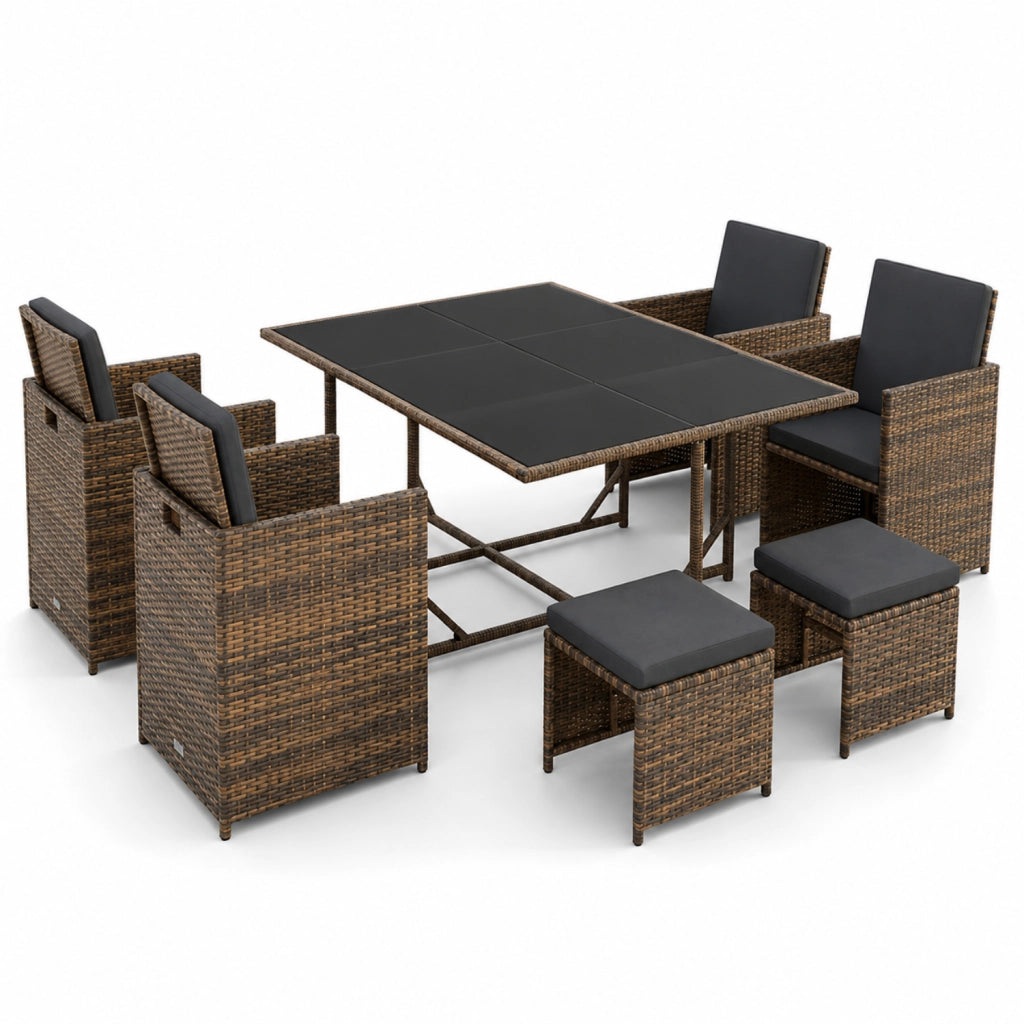 Set Salvaspazio Da Giardino In Polyrattan Con Tavolo Quattro Poltrone E Quattro Sgabelli A Scomparsa Con Cuscini E Vetro Temperato Arredo Outdoor Elegante Per Esterni Marrone E Nero