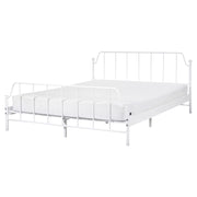 Letto matrimoniale con rete a doghe in legno di pioppo e struttura metallo bianco 160 x 200 cm Camera da letto minimalista industriale