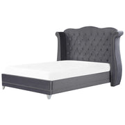 Letto 180 x 200 cm in velluto grigio con base a doghe con bottoni per testiera trapuntata