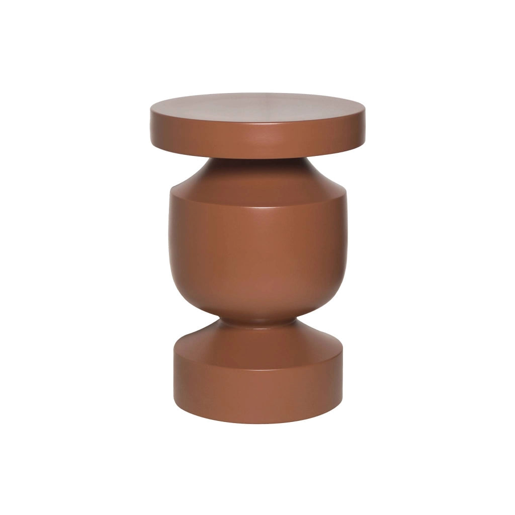 Tavolino, fine divano, comodino in metallo, terracotta
