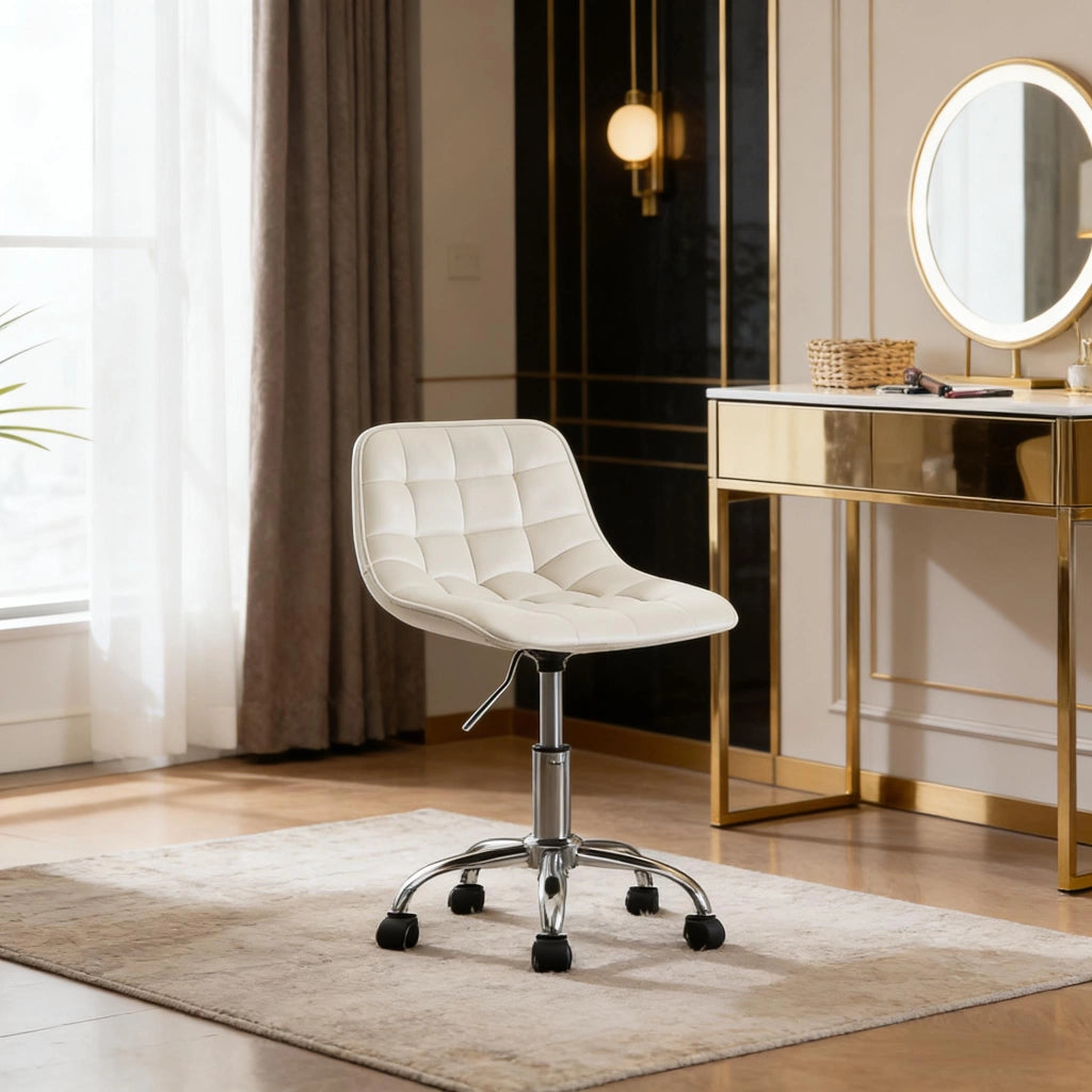 Sgabello da ufficio girevole in velluto crema con schienale ergonomico, altezza regolabile e ruote