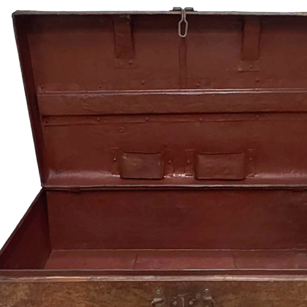 Valigia artigianale in metallo, 67x37x25h cm