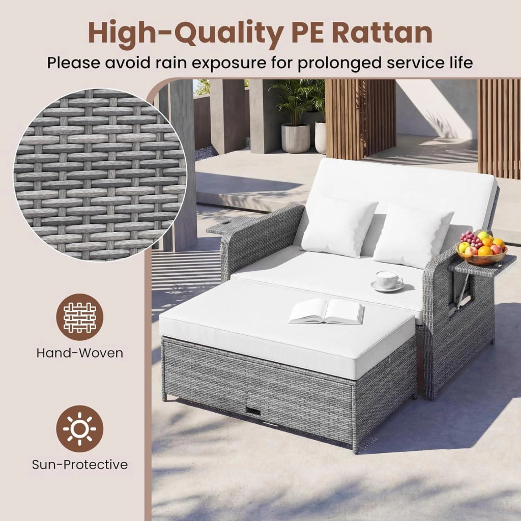 Set Divano da Esterno con Letto da Giorno 2 Pezzi, Divano a Due Posti in Rattan PE con Pouf Contenitore, Schienale Regolabile, Tavolini Laterali Richiudibili e Cuscini Morbidi (Bianco)