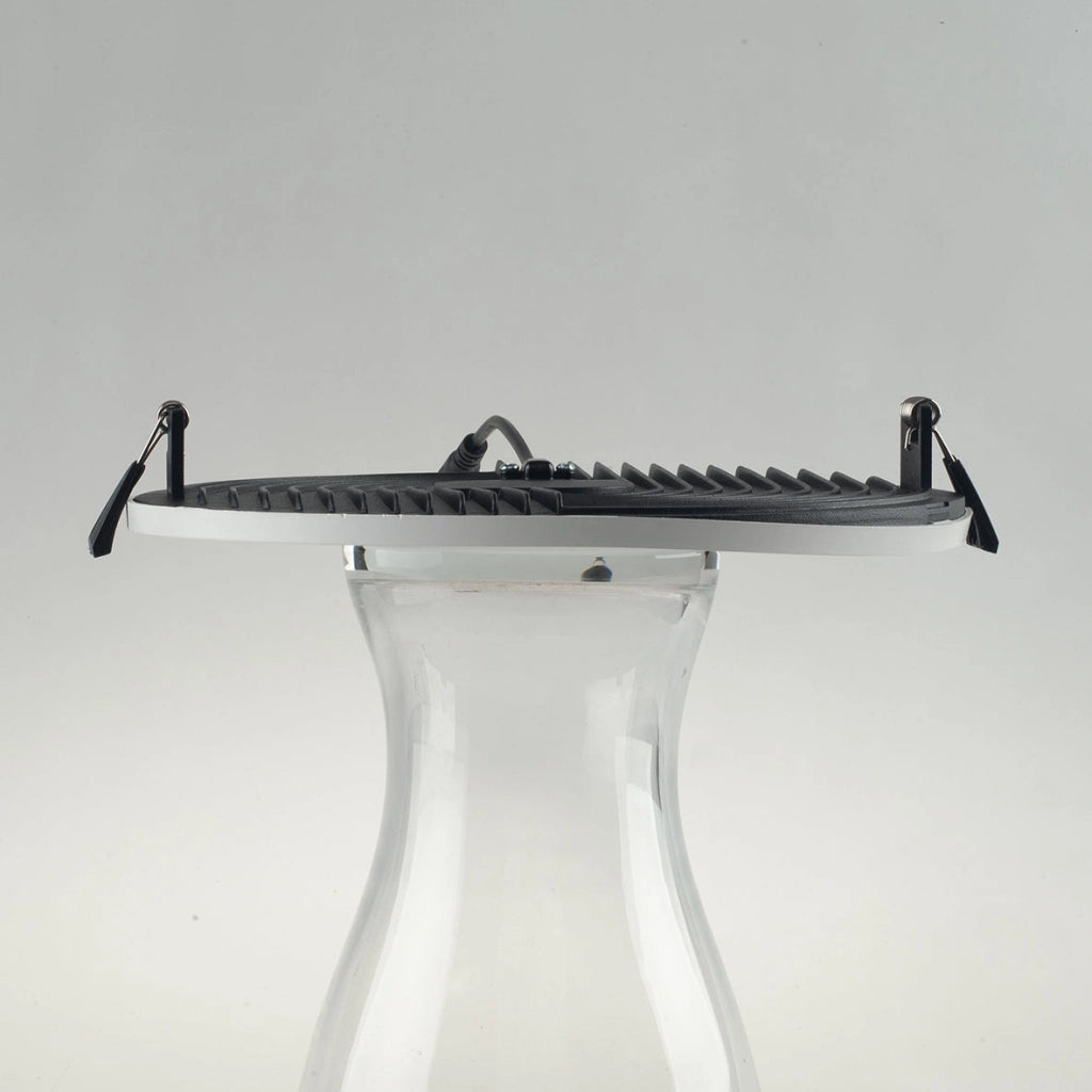 INCASSO LED PLUS BIANCO 30W 3500LM CCT 3000K / 4000K / 6000K IP44 22X2,5CM