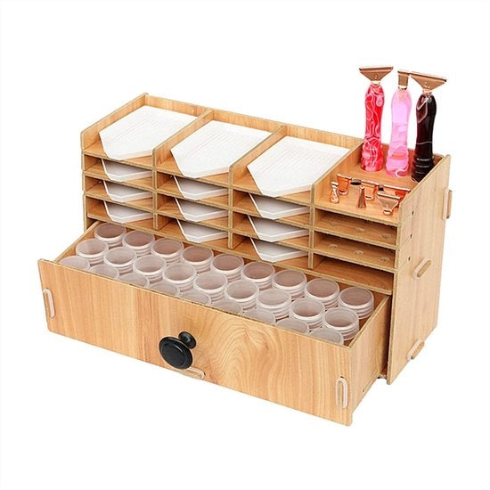 Organizzatore per gioielli in forma di scatola per dipinti a diamanti 

Specifiche tecniche: 
- Modello: 
- Materiale: 
- Dimensioni: 
- Capacità di archiviazione: