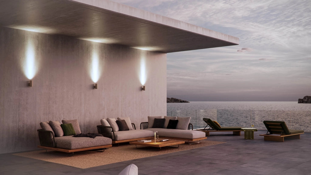 Sunset XL 16W Applique LED da Parete per Interni ed Esterni IP65, Luce Indiretta, Selezione CCT 2700K/3200K/4000K, Bianco - Beneito & Faure