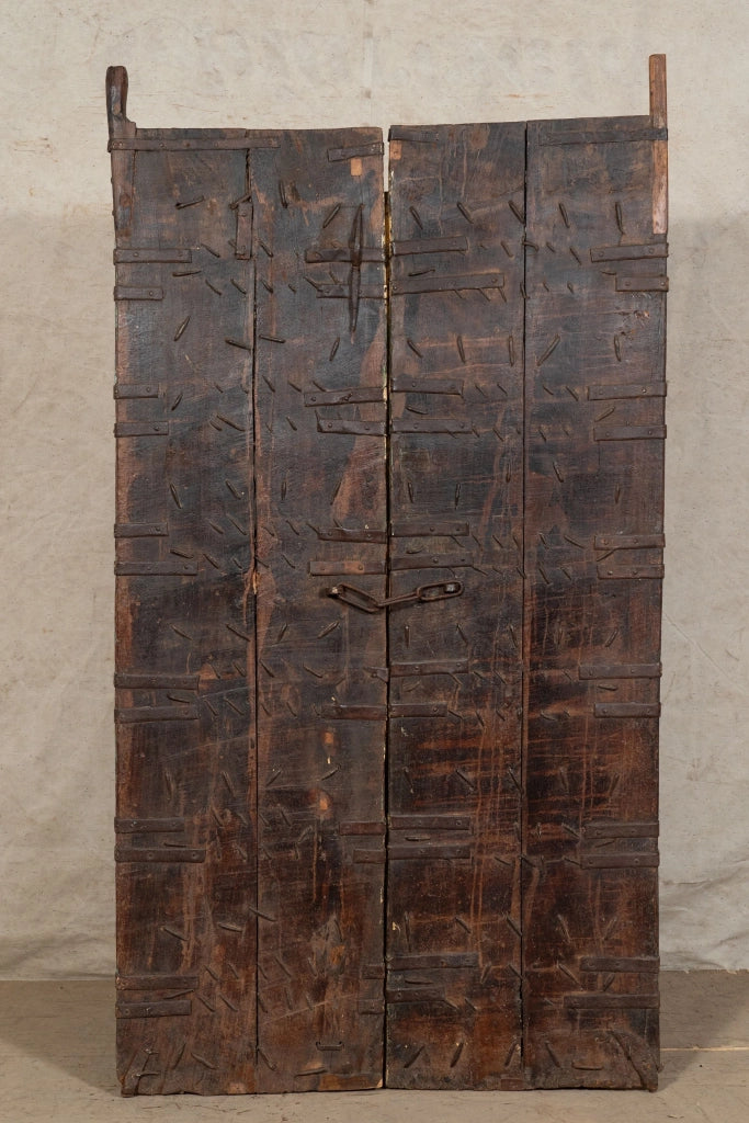 Biscottini Porta portone in legno massello e ferro da interno o da esterno vecchia e antica medievale scorrevole