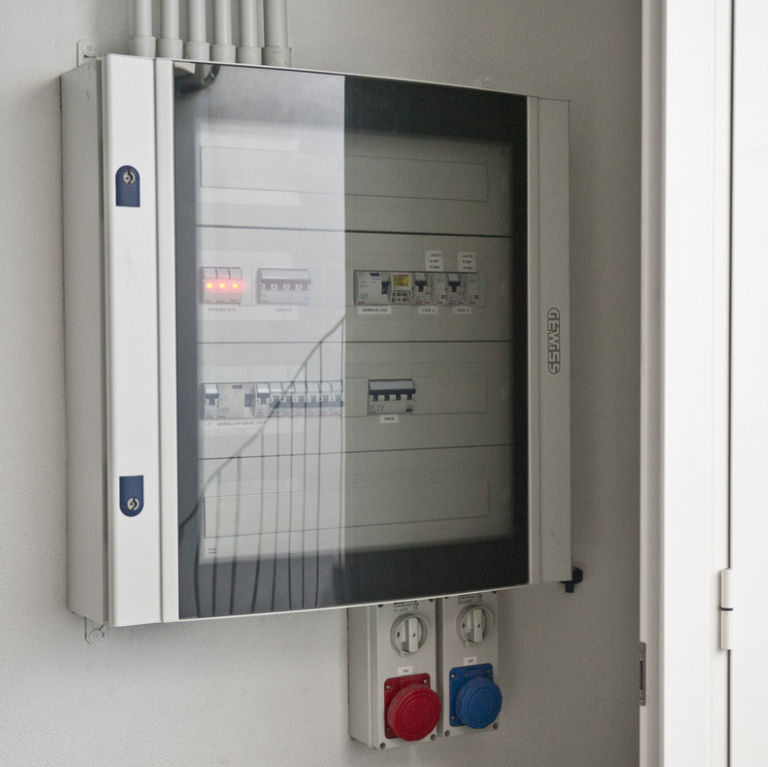 Gewiss centralino parete 54 moduli stagno ip65 gw40108