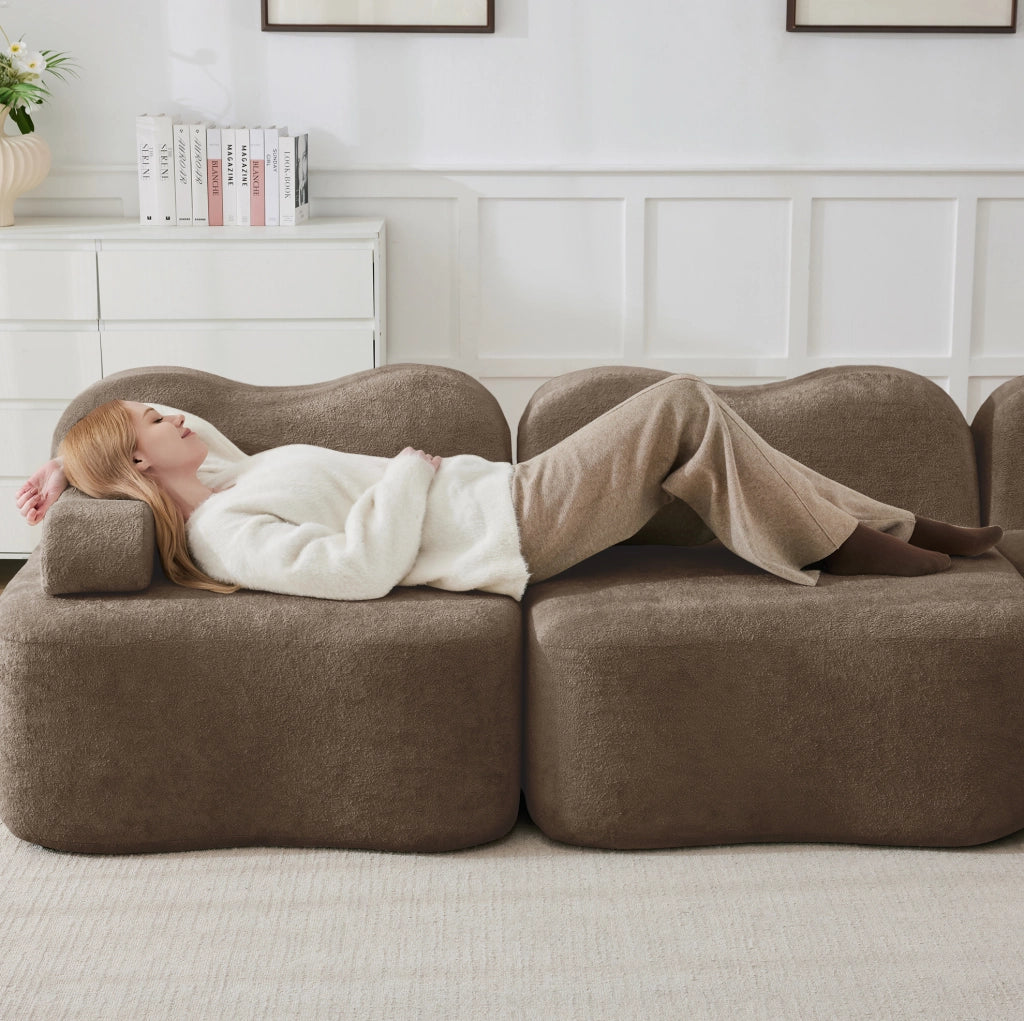Divano angolare modulare 2-4 posti con pouf in velluto marrone HOMVRA