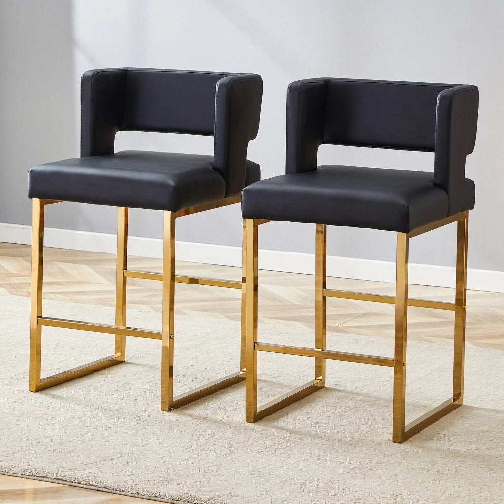 Set di 2 Sgabelli da Bar; Design Nordico con Seduta Quadrata Imbottita e Gambe Geometriche; Metallo e PU; Nero e Oro