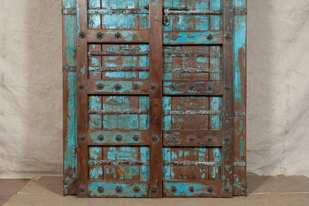 Biscottini Porta portone in legno massello e ferro da interno o da esterno vecchia e antica medievale scorrevole