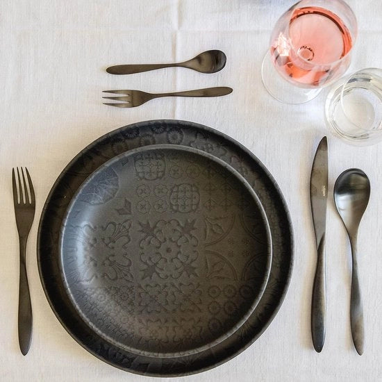 Serie Tiles Modern Vintage servizio da tavola per 2 persone in stile Mauro con smalto opaco, 8 pezzi da tavola con piatti e piatti in ceramica di alta qualità, maiolica, nera