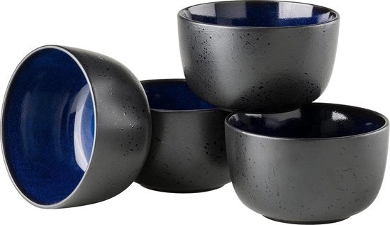 Set di piatti in ceramica con design scandinavo in stile vintage, 4 piatti in materiale naturale blu/nero.