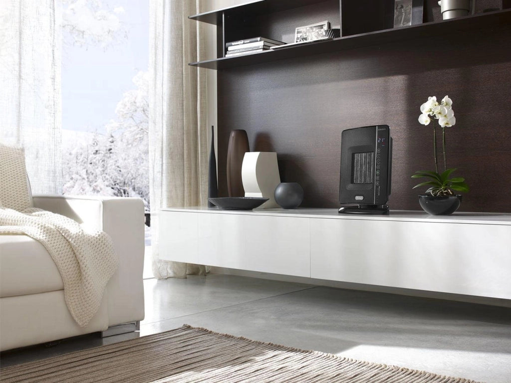 De'Longhi DCH7993ER.BC Silent+ Termoventilatore Ceramico 2400W Timer 24h Telecomando colore Nero