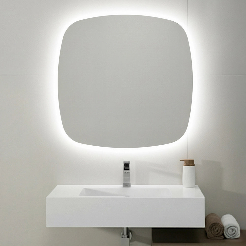 Specchio da parete 80x80 retroilluminato con luce naturale a filo lucido con angoli arrotondati – Aurea