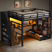 Letto a soppalco 140 × 200 cm con scrivania ripiani due cassetti scala contenitore LED in metallo e MDF nero