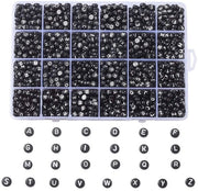 Alfabetale Catena in Acrilico Nero - 1776 Pezzi - Disco Ronde Piana - Per Creare Gioielli - Lettere in Catena - 7mm Dimensione - 22 Compartimenti