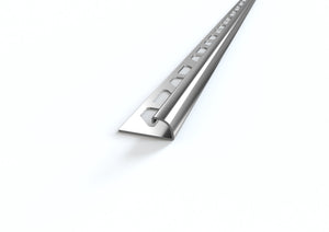 Profilo ACCIAIO angolo tondo per piastrelle. Barra 2.5 M Spessore Acciaio Aisi 304: 0.8 mm, SPESSORE PER MATTONELLA: 8 mm, FINITURA: Opaco