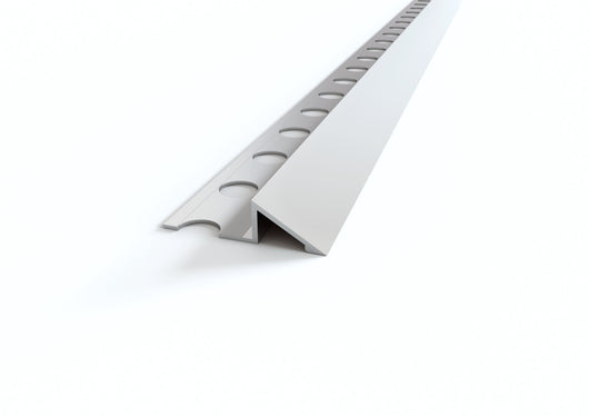 Profilo ALLUMINIO terminale a rampa per pavimenti. Barra 2.5 M FINITURA: Alluminio opaco, Spessore: 10 mm, Lunghezza: 2.5 M