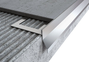 Profilo gocciolatoio per balconi e terrazze in ALLUMINIO "NOR". Lunghezza 2.7 m ARTICOLO: Profilo Gocciolatoio NOR. Barra 2.7 M, FINITURA: Alluminio Naturale Grezzo da Verniciare