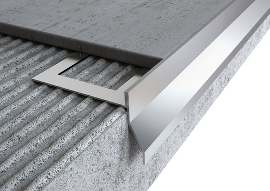 Profilo gocciolatoio per balconi e terrazze in ALLUMINIO "NOR". Lunghezza 2.7 m ARTICOLO: Profilo Gocciolatoio NOR. Barra 2.7 M, FINITURA: Alluminio Naturale Grezzo da Verniciare