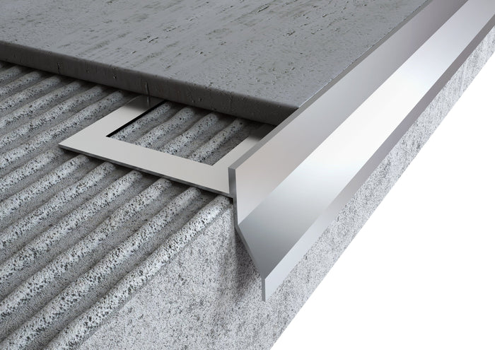 Profilo gocciolatoio per balconi e terrazze in ALLUMINIO "NOR". Lunghezza 2.7 m ARTICOLO: Profilo Gocciolatoio NOR. Barra 2.7 M, FINITURA: Alluminio Naturale Grezzo da Verniciare