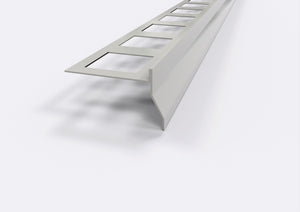 Profilo gocciolatoio per balconi e terrazze in ALLUMINIO "NOR". Lunghezza 2.7 m ARTICOLO: Profilo Gocciolatoio NOR. Barra 2.7 M, FINITURA: Grigio Chiaro Ral 7038