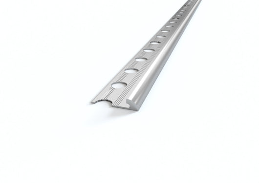 Profilo per bassi spessori 4.5 mm in ALLUMINIO angolo tondo per rivestimento. Barra 2.5 M FINITURA: Alluminio opaco, Misura: 4.55 MM