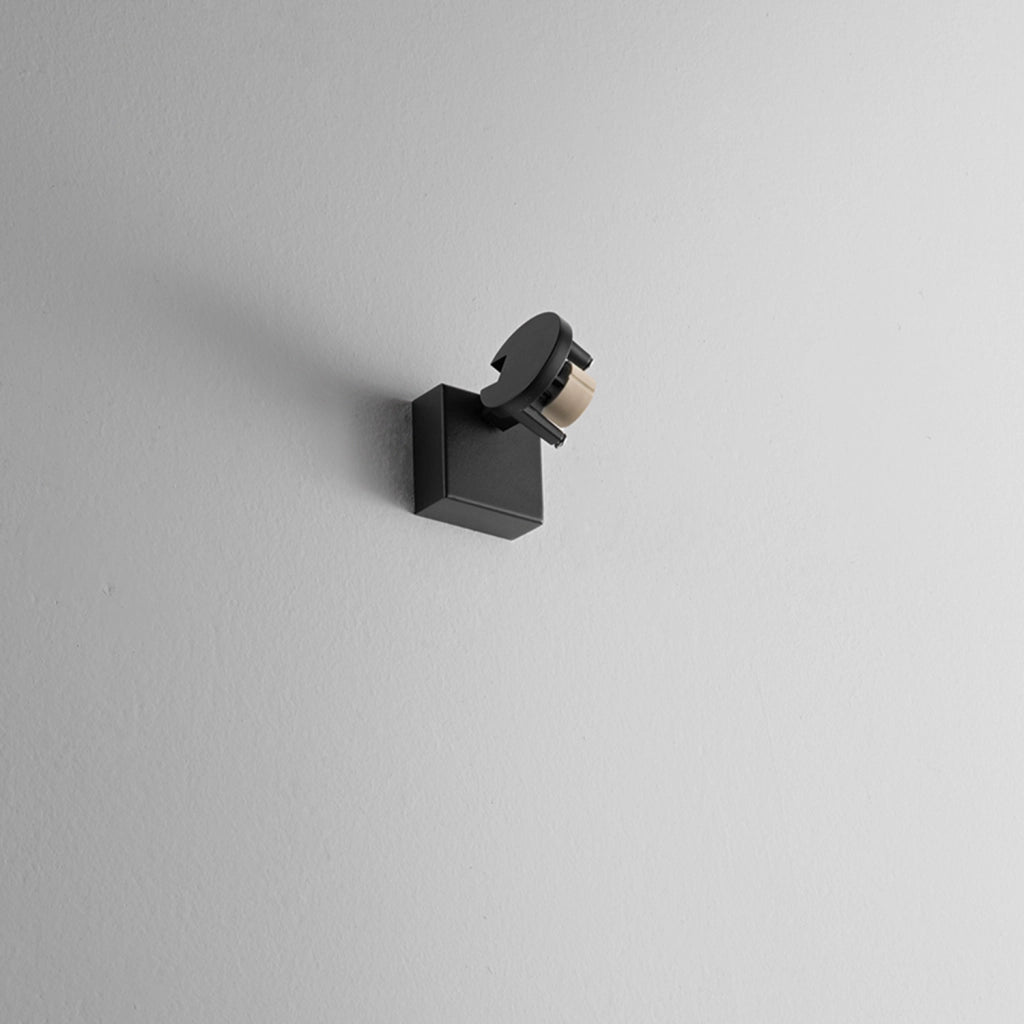 Applique Contemporanea Pin Metallo Nero 1 Luce Gu10 Ip20