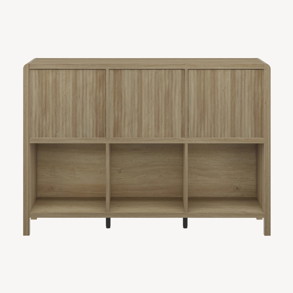 Credenza Bassa Lukkodso con 3 Ante e Scomparti Aperti 77x110x30 cm Effetto Rovere Rustico [en.casa]