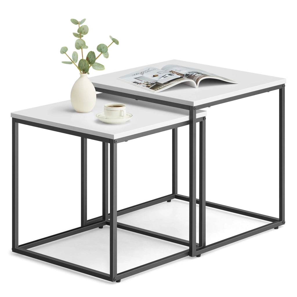 Set di 2 tavolini da caffè quadrati Valora | Piano bianco con struttura in acciaio nero