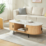 Tavolino Tvedestrand da Salotto con 2 Ante Scorrevoli in Bambù 120 x 55 x 40 cm - Effetto Marmo Bianco / Naturale [en.casa]