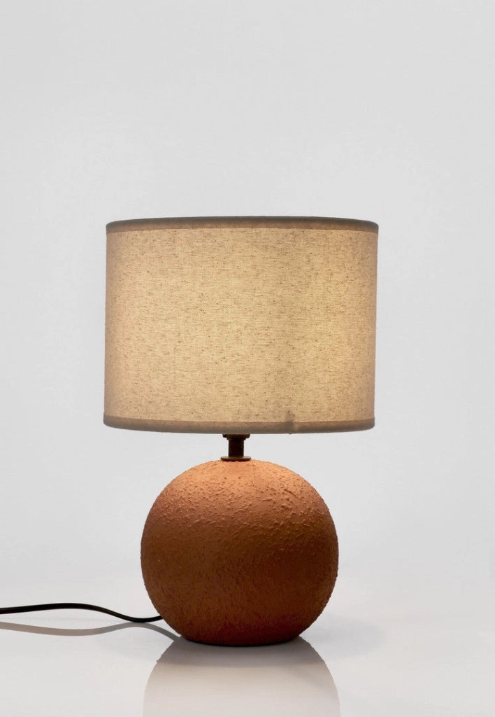 Lampada da Tavolo con Base in Ceramica e Paralume in Lino - MEI-HSUAN
