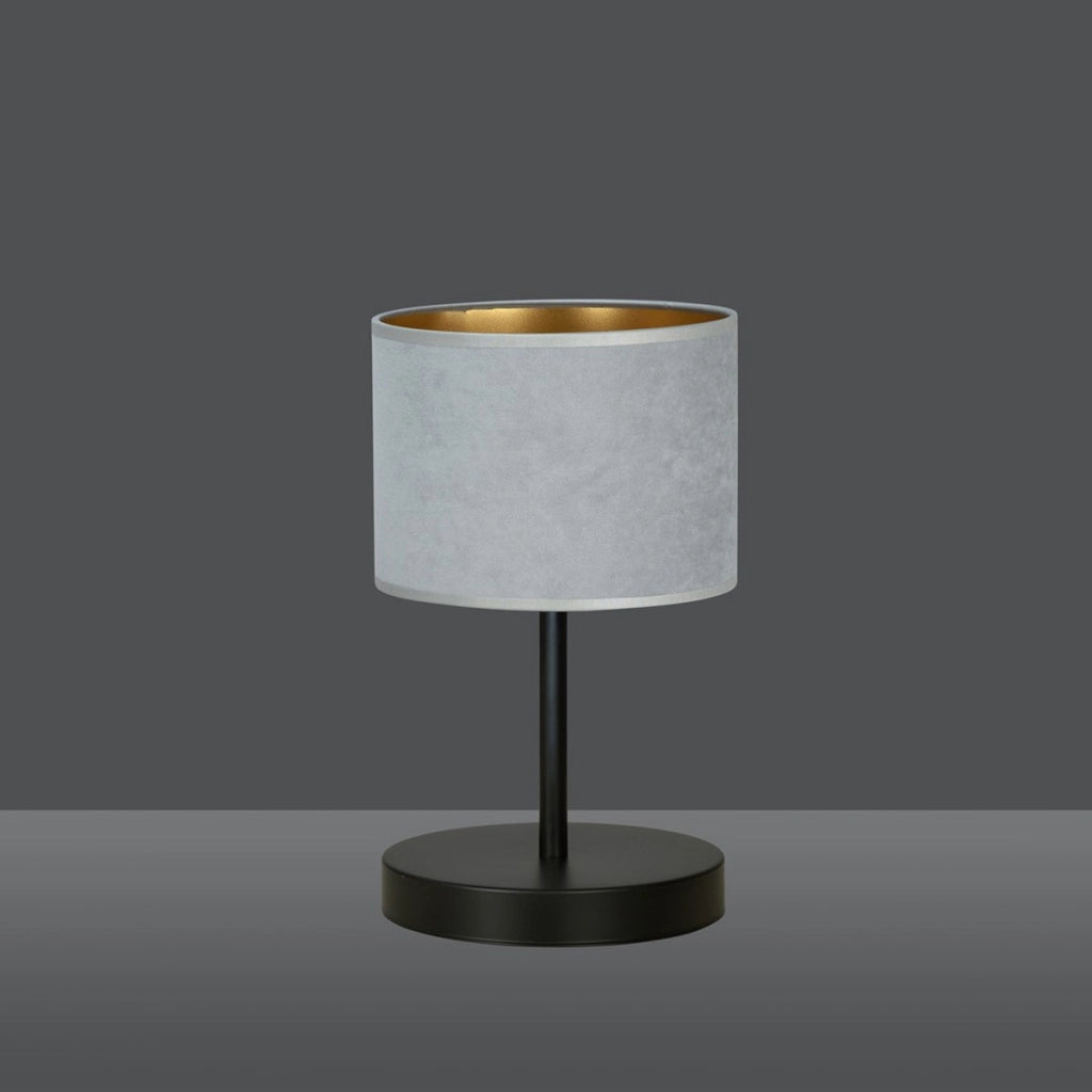 Lampada da tavolo Hilde in acciaio nero e tessuto grigio