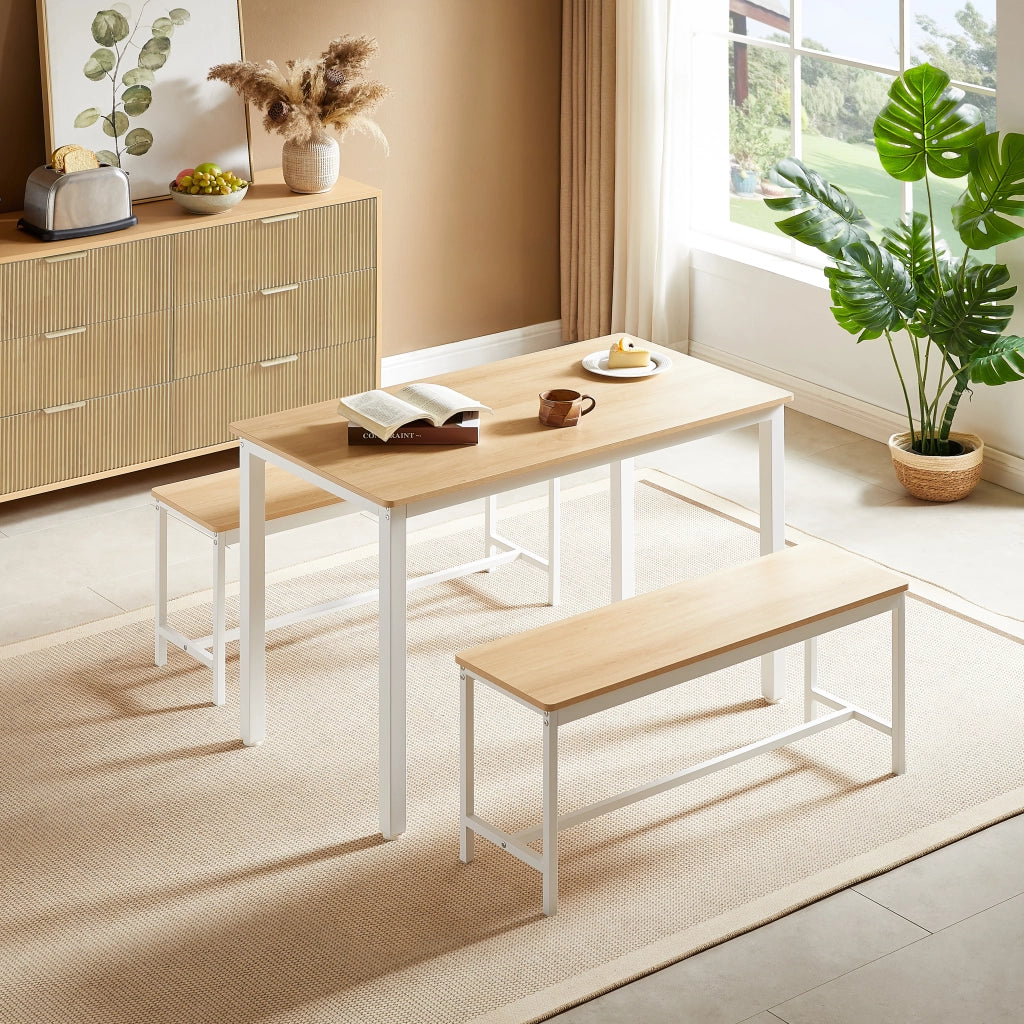 Tavolo da pranzo per 4 persone con 2 panche, stile industriale, per cucina, in truciolare e acciaio, naturale e bianco, 110 × 60 × 75 cm