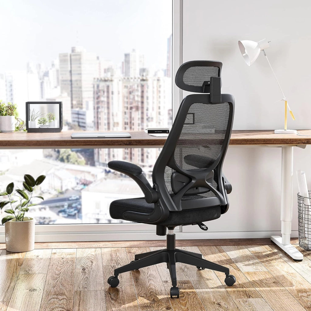 SONGMICS Poltrona da ufficio, sedia ergonomica, seduta girevole, braccioli e poggiatesta regolabili, in tessuto traspirante, altezza regolabile, nero OBN087B01