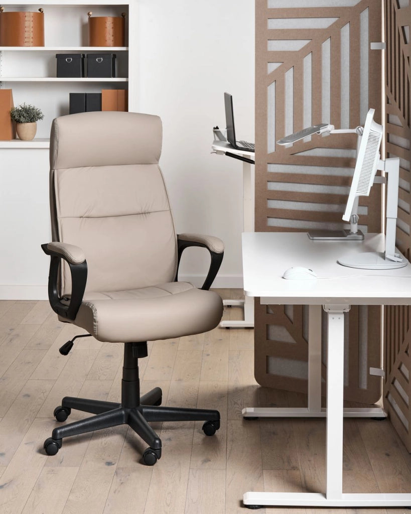 Sedia da ufficio retrò in similpelle beige altezza regolabile con braccioli elegante
