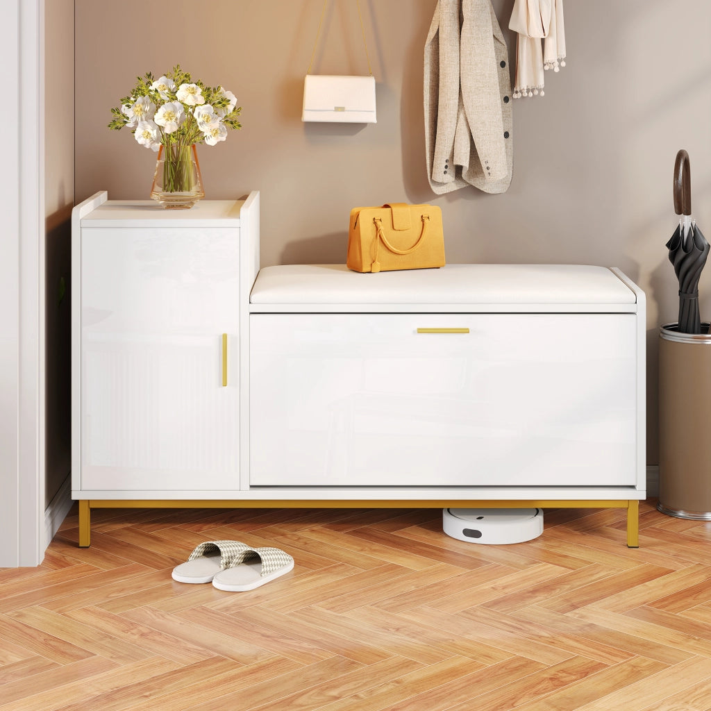 Scarpiera con seduta, 2 ripiani e 1 armadietto, per ingresso, in truciolare e metallo, bianco oro, 100 × 38 × 68 cm