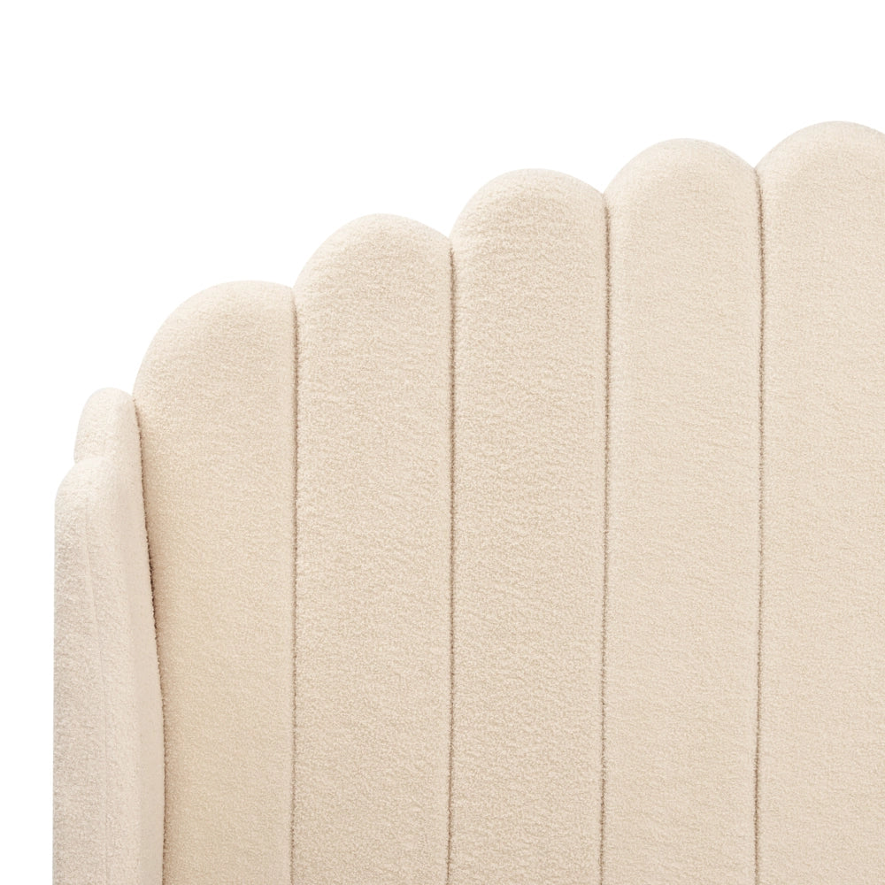 Letto matrimoniale con rete in tessuto bouclè beige 160 x 200 cm gambe in metallo testata retro capitonné
