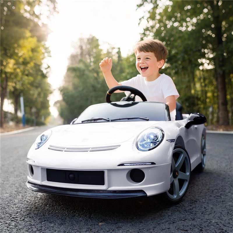 MACCHINA PER BAMBINI 3-5 ANNI CON LICENZA UFFICIALE RUF GT, TELECOMANDO, CINTURA DI SICUREZZA E MUSICA, BIANCO