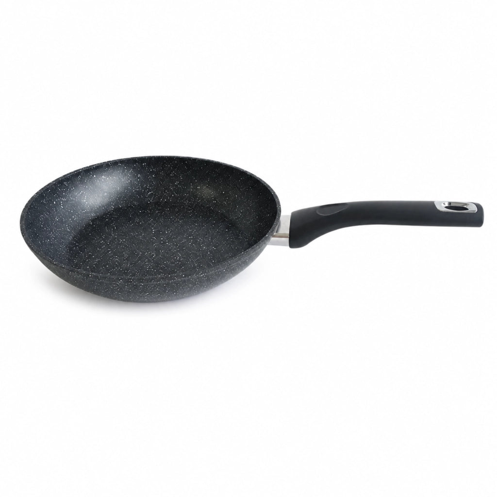 Padella Pietra Lavica Ø 32 cm Induzione - Alluminio Forgiato Antiaderente Rinforzato 2 Strati - Fondo 4 mm - Manico Soft Touch - GMD Italy
