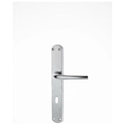 Ghidini 21668 Serie Milena Coppia di Maniglie per Porta con Placca Attacco Q8 Foro Chiave Patent Ottone Cromo Satinato colore Cromo Satinato