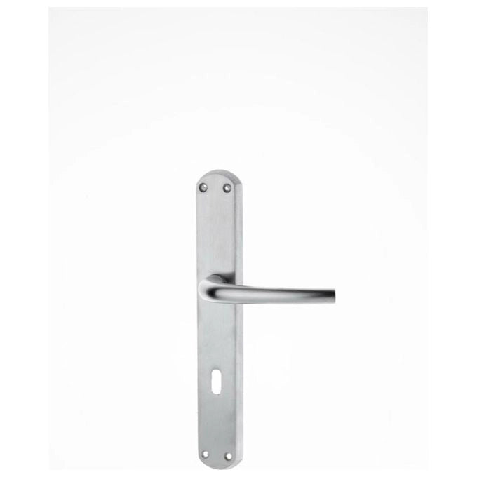 Ghidini 21668 Serie Milena Coppia di Maniglie per Porta con Placca Attacco Q8 Foro Chiave Patent Ottone Cromo Satinato colore Cromo Satinato