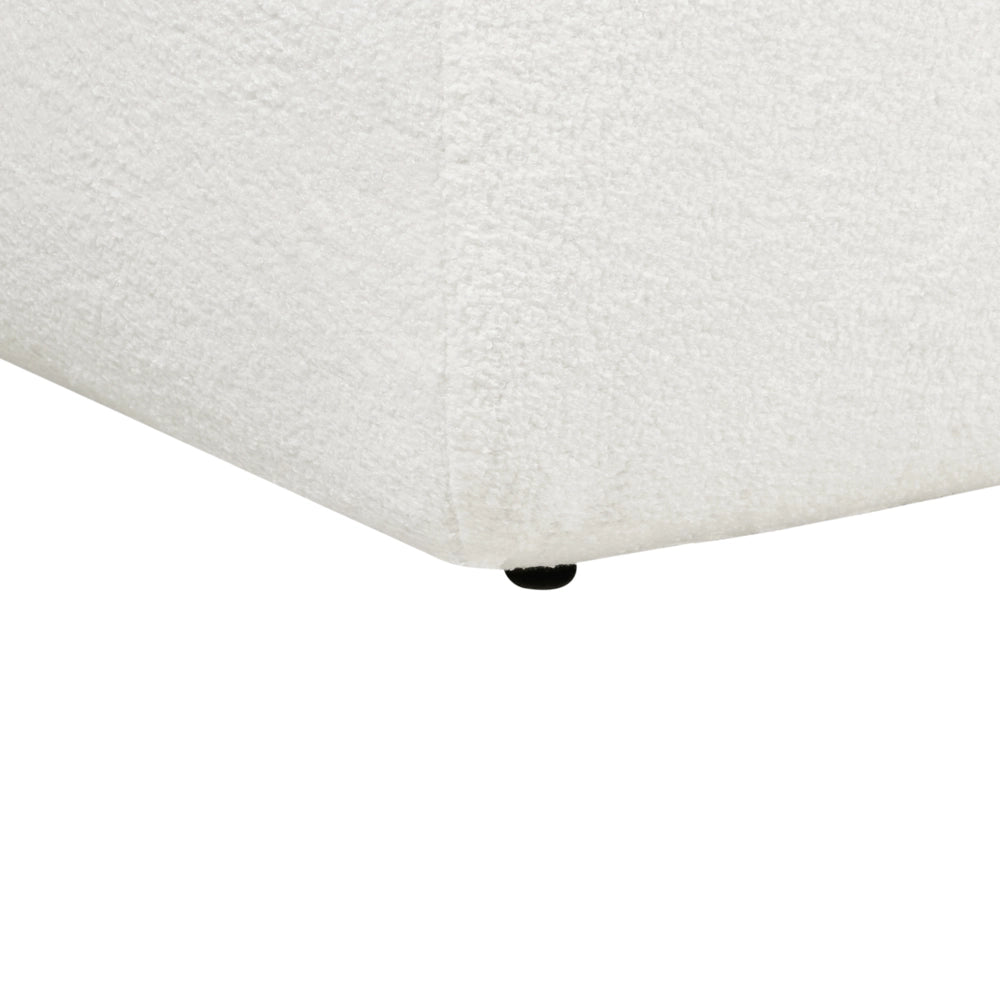 Divano angolare a 3 posti a destra Tessuto bianco Braccioli imbottiti a binario Cuscini aggiuntivi Stile moderno minimalista