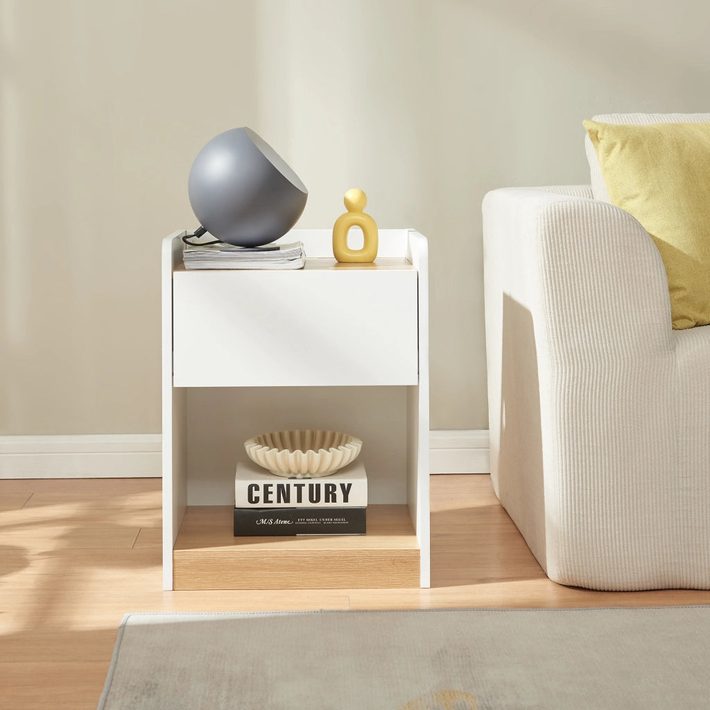 Comodino Kuorshare Mobiletto Laterale con Cassetto e Vano Aperto 55 x 42 x 37 cm - Bianco/Effetto Rovere [en.casa]